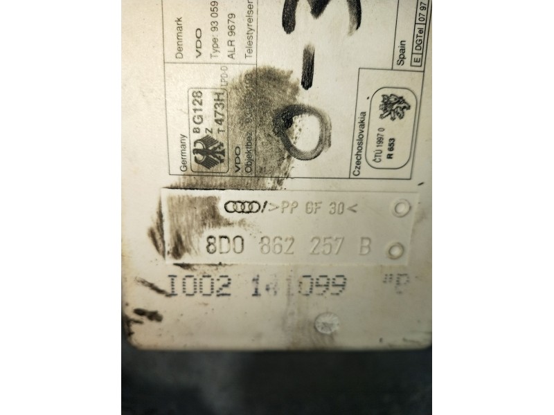 Recambio de compresor cierre centralizado para audi a4 b5 (8d2) 1.9 tdi referencia OEM IAM 8D0862257B  