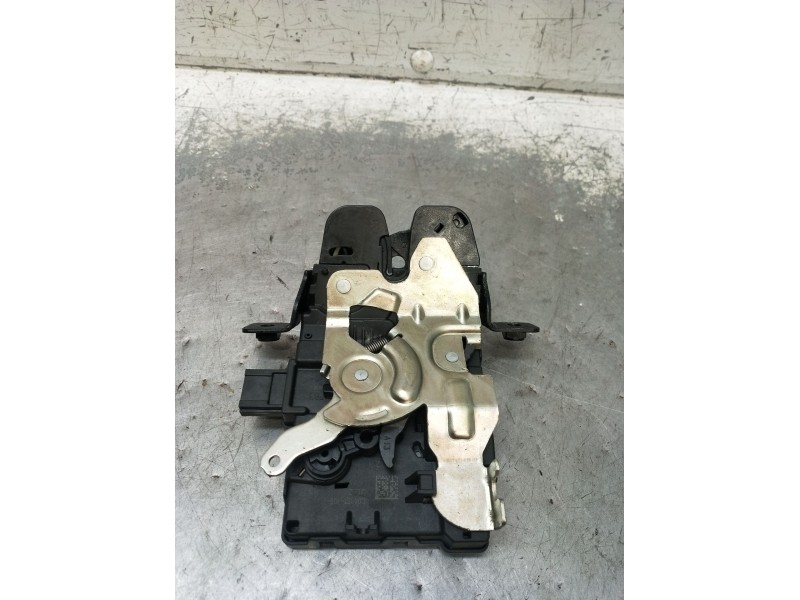 Recambio de motor cierre centralizado porton para land rover discovery v (l462) 2.0 sd4 4x4 referencia OEM IAM CPLA442A66AE 5P 