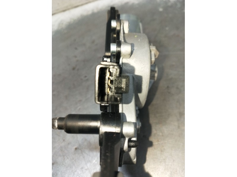 Recambio de motor limpia trasero para land rover discovery v (l462) 2.0 sd4 4x4 referencia OEM IAM HY3217404AA  