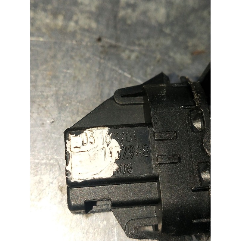 Recambio de mando elevalunas delantero derecho para ford mondeo berlina (ge) ambiente referencia OEM IAM 14529 5P 