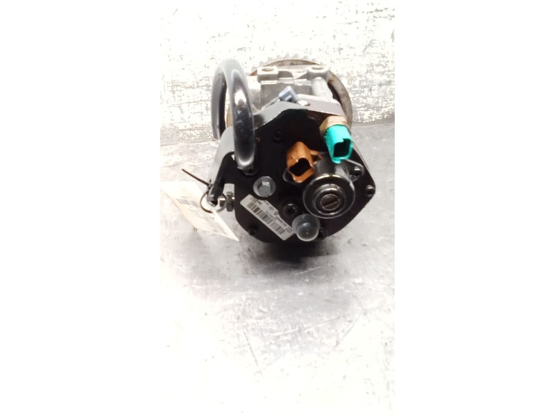 Recambio de bomba inyeccion para renault clio iii 1.5 dci diesel referencia OEM IAM 8200057225 167009788R DELPHI
