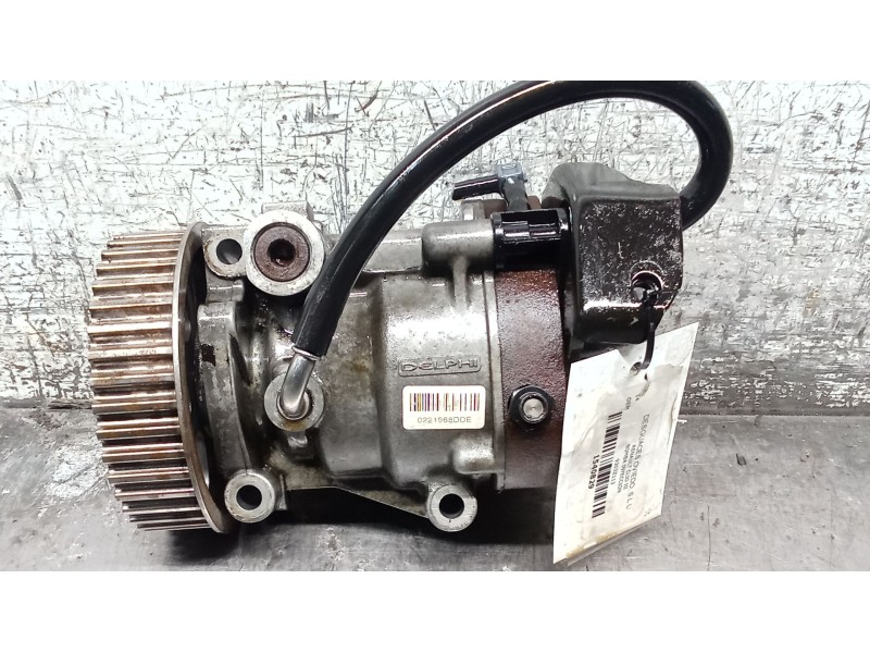 Recambio de bomba inyeccion para renault clio iii 1.5 dci diesel referencia OEM IAM 8200057225 167009788R DELPHI