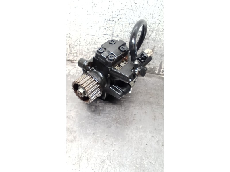 Recambio de bomba inyeccion para mercedes-benz clase b sports tourer (w246, w242) b 180 cdi / d (246.212) referencia OEM IAM A2C
