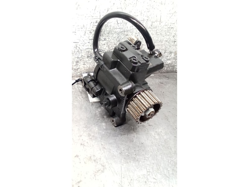 Recambio de bomba inyeccion para mercedes-benz clase b sports tourer (w246, w242) b 180 cdi / d (246.212) referencia OEM IAM A2C