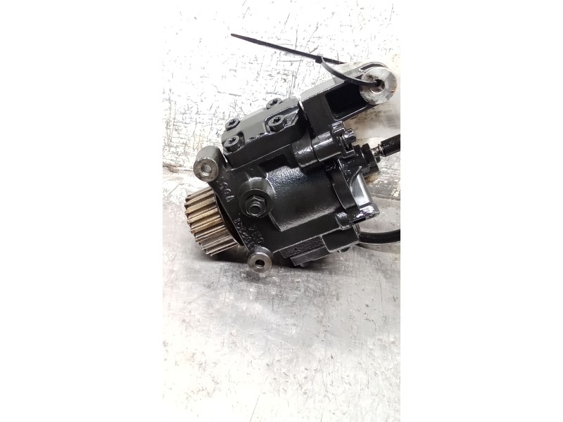 Recambio de bomba inyeccion para mercedes-benz clase b sports tourer (w246, w242) b 180 cdi / d (246.212) referencia OEM IAM A2C