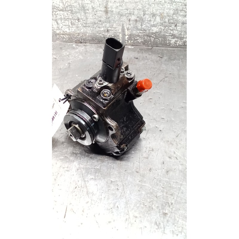Recambio de bomba inyeccion para mercedes-benz sprinter 02.00  caja abierta 311 cdi (903.611-612-613) referencia OEM IAM 0986437