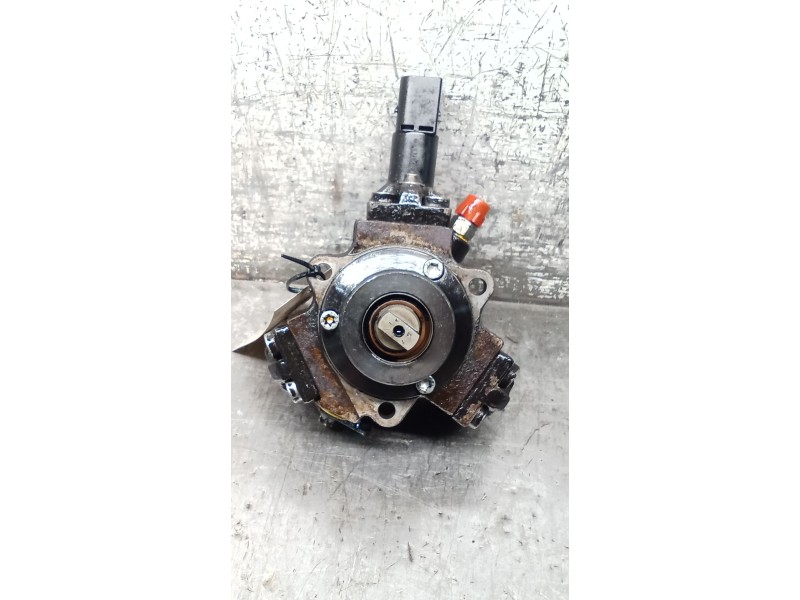 Recambio de bomba inyeccion para mercedes-benz sprinter 02.00  caja abierta 311 cdi (903.611-612-613) referencia OEM IAM 0986437