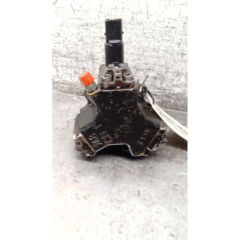 Recambio de bomba inyeccion para mercedes-benz sprinter 02.00  caja abierta 311 cdi (903.611-612-613) referencia OEM IAM 0986437