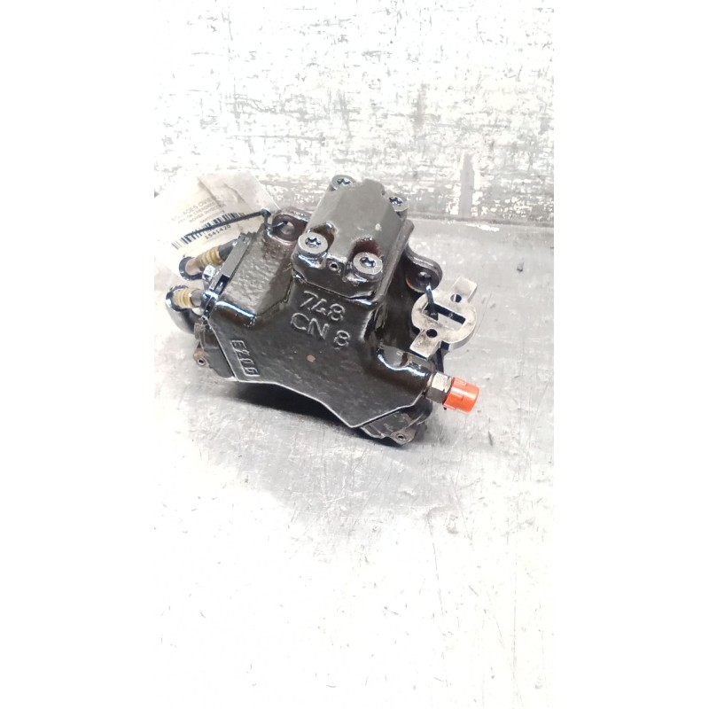 Recambio de bomba inyeccion para jeep gr.cherokee (wj/wg) 2.7 crd limited referencia OEM IAM 0445010019 A6120700001 BOSCH