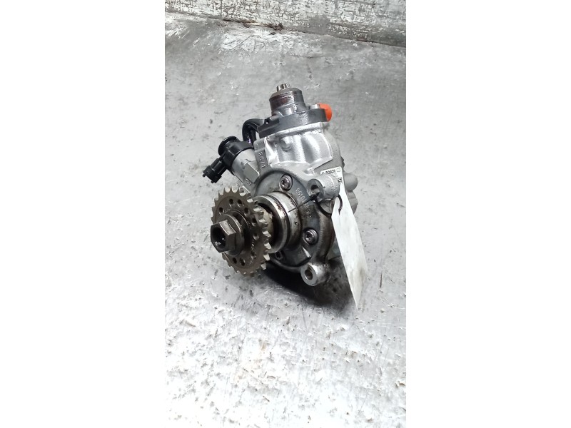 Recambio de bomba inyeccion para land rover discovery v (l462) 2.0 sd4 4x4 referencia OEM IAM G4D39B395BA 0445010754 BOSCH