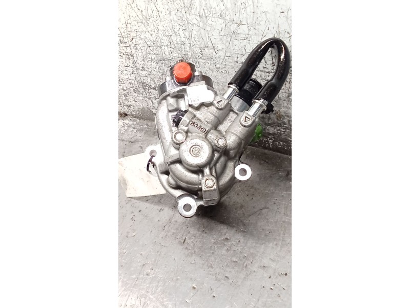 Recambio de bomba inyeccion para land rover discovery v (l462) 2.0 sd4 4x4 referencia OEM IAM G4D39B395BA 0445010754 BOSCH