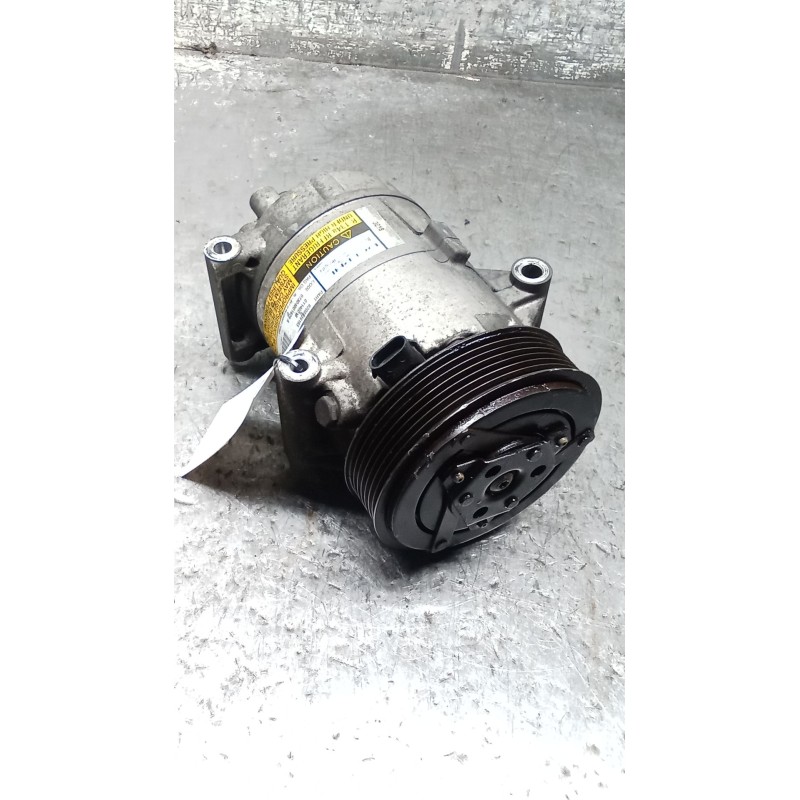 Recambio de compresor aire acondicionado para renault megane ii coupé-cabriolet (em0/1_) 1.9 dci referencia OEM IAM 8200309193  