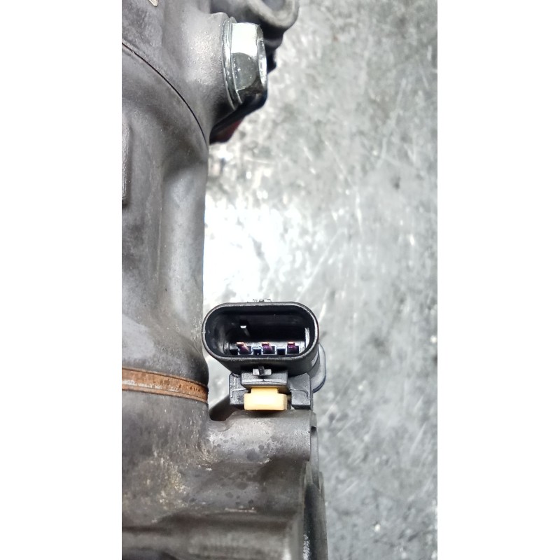 Recambio de compresor aire acondicionado para land rover discovery v (l462) 2.0 sd4 4x4 referencia OEM IAM CPLA19D629BH  