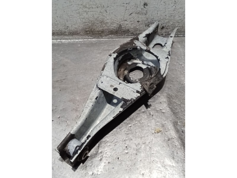 Recambio de brazo suspension inferior trasero derecho para peugeot 406 (8b) 2.0 hdi 90 referencia OEM IAM   