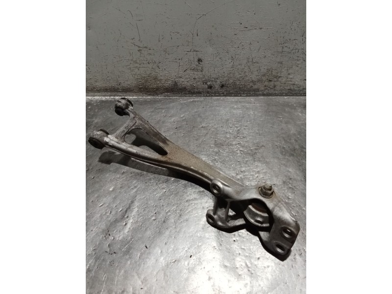 Recambio de brazo suspension superior trasero izquierdo para peugeot 406 (8b) 2.0 hdi 90 referencia OEM IAM 854OR  ANTERIOR
