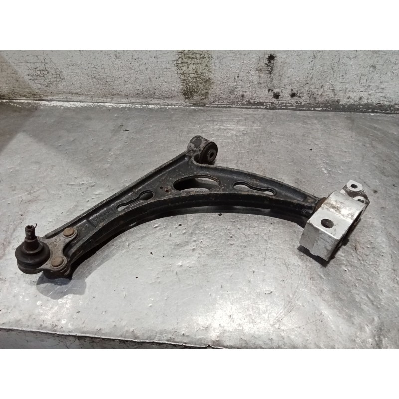 Recambio de brazo suspension superior delantero izquierdo para skoda octavia ii (1z3) 1.9 tdi referencia OEM IAM   