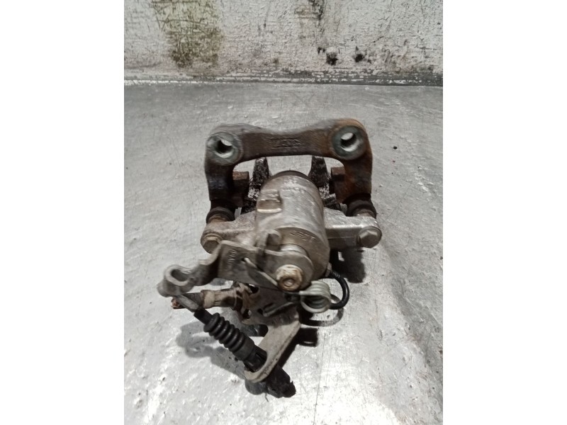 Recambio de pinza freno trasera derecha para skoda octavia ii (1z3) 1.9 tdi referencia OEM IAM   