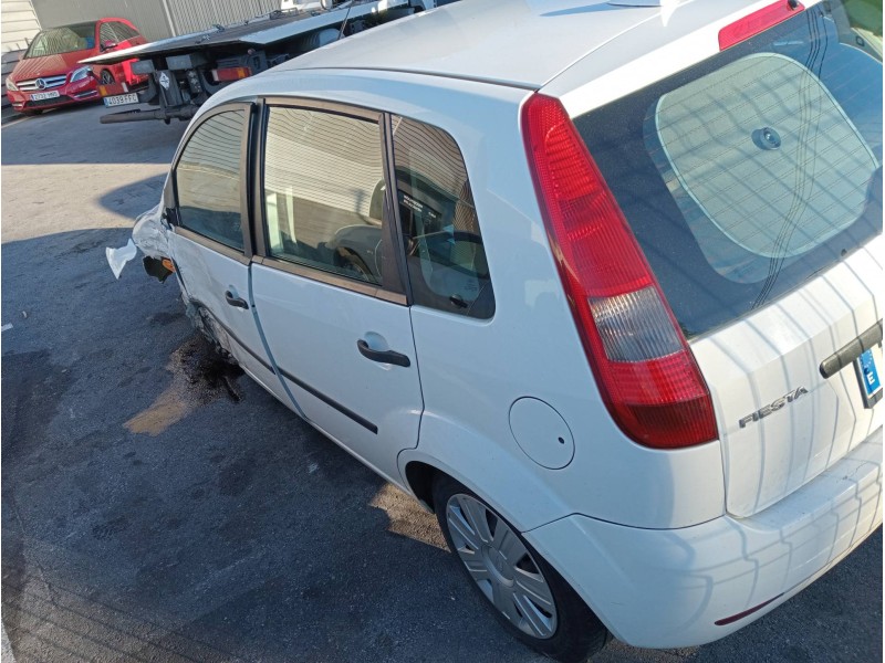 ford fiesta (cbk) del año 2003