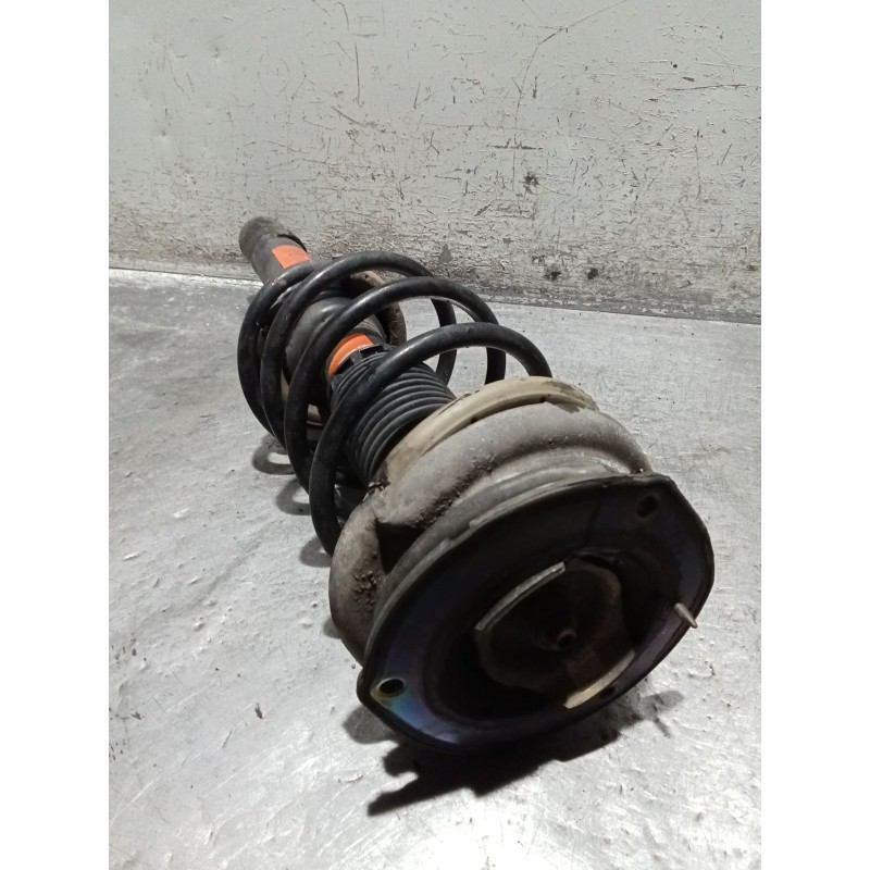 Recambio de amortiguador delantero izquierdo para peugeot 406 (8b) 2.0 hdi 90 referencia OEM IAM   