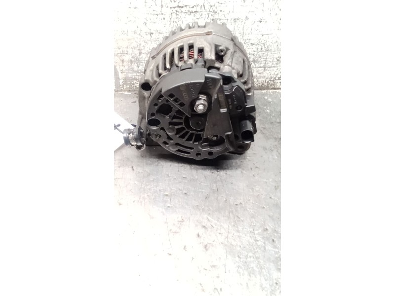 Recambio de alternador para audi a3 (8l1) 1.9 tdi referencia OEM IAM 038903023L 0124325001 90A