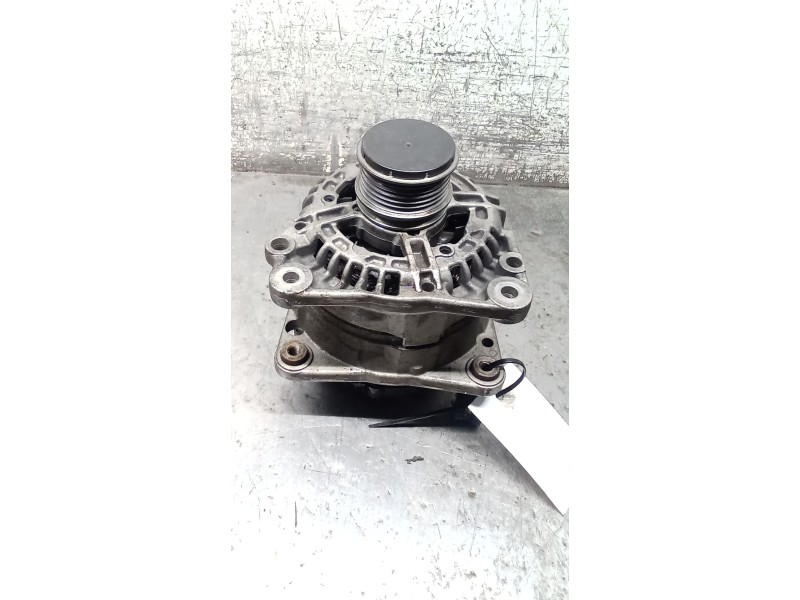 Recambio de alternador para audi a3 (8l1) 1.9 tdi referencia OEM IAM 038903023L 0124325001 90A