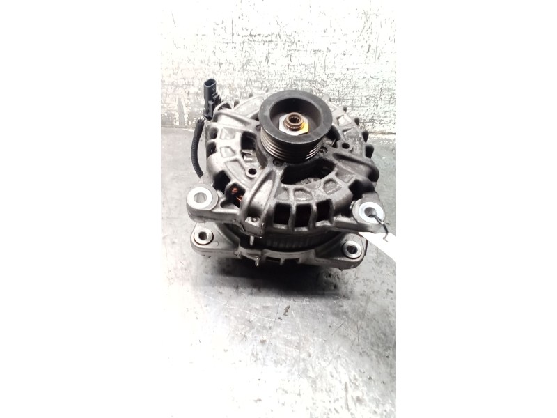 Recambio de alternador para land rover discovery v (l462) 2.0 sd4 4x4 referencia OEM IAM GX7310300DF 0125813038 230A