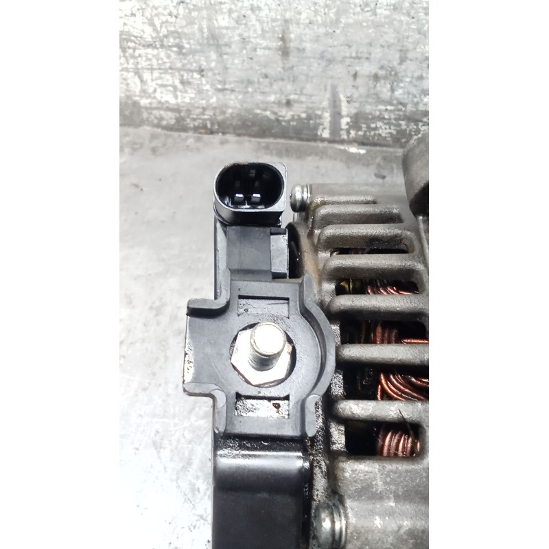 Recambio de alternador para mercedes-benz clase c (w204) c 220 cdi (204.002) referencia OEM IAM 0121715029  