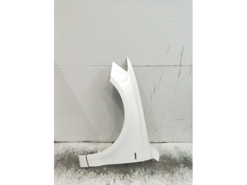 Recambio de aleta delantera izquierda para audi q5 (8rb) 3.0 tdi quattro referencia OEM IAM   