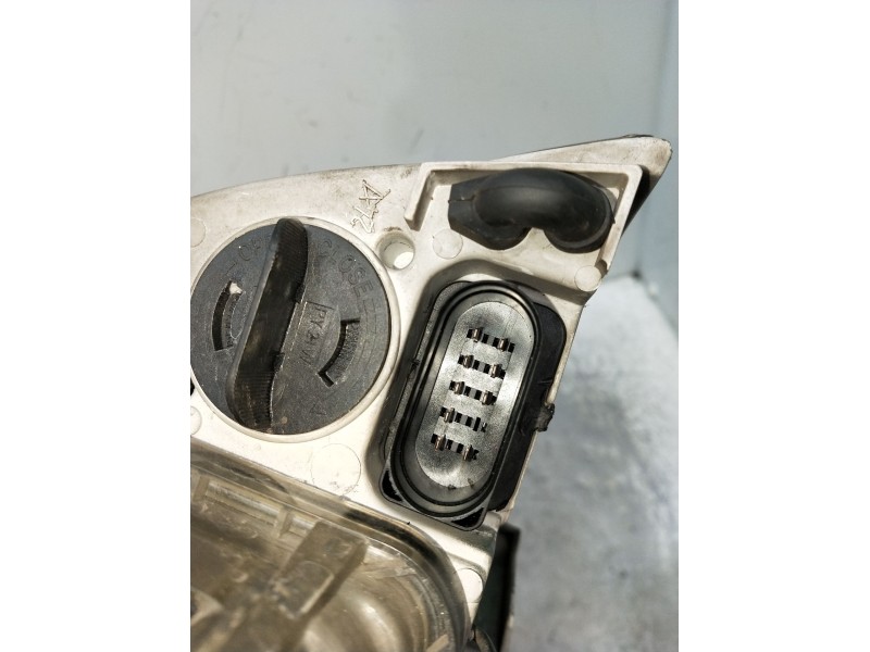 Recambio de faro derecho para skoda octavia ii (1z3) 1.9 tdi referencia OEM IAM   