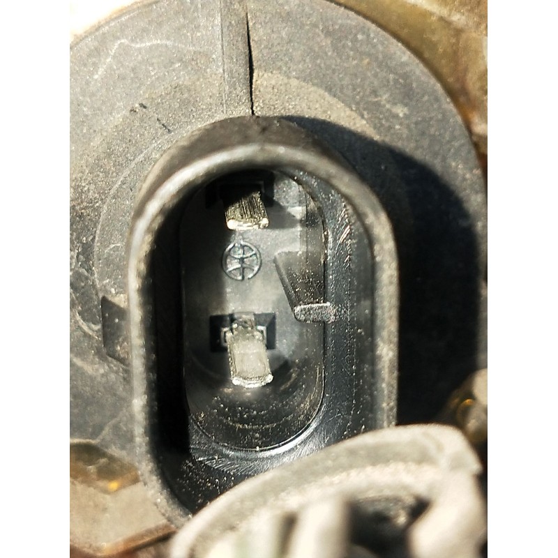Recambio de faro derecho para renault clio ii (bb_, cb_) 1.9 d (b/cb0e, bb0j) referencia OEM IAM   