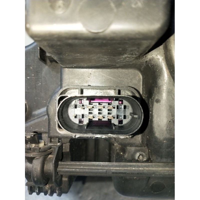 Recambio de faro derecho para mercedes-benz clase e (w212) e 300 cdi / bluetec (212.020, 212.021, 212.027) referencia OEM IAM A2