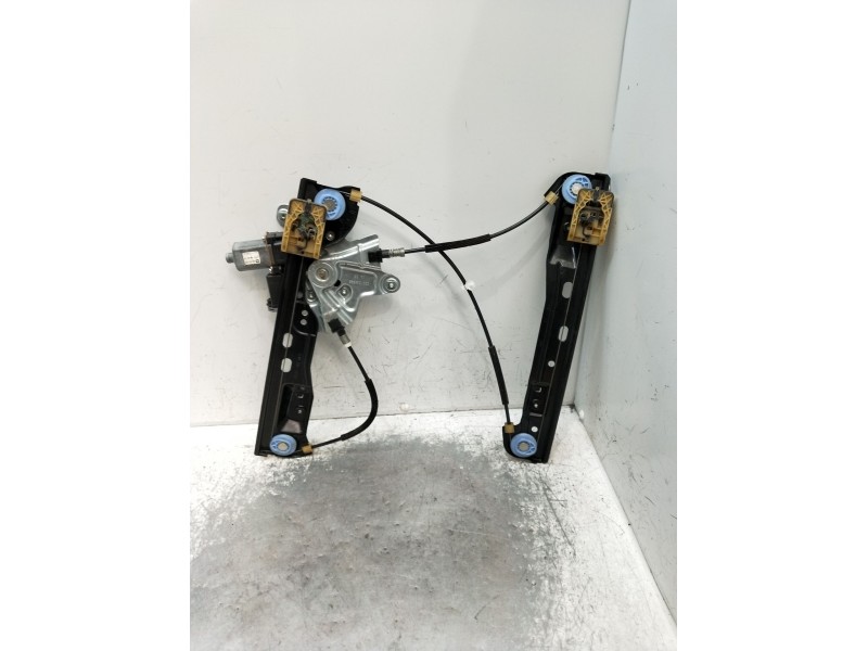 Recambio de elevalunas delantero izquierdo para opel insignia berlina cosmo referencia OEM IAM  5P 