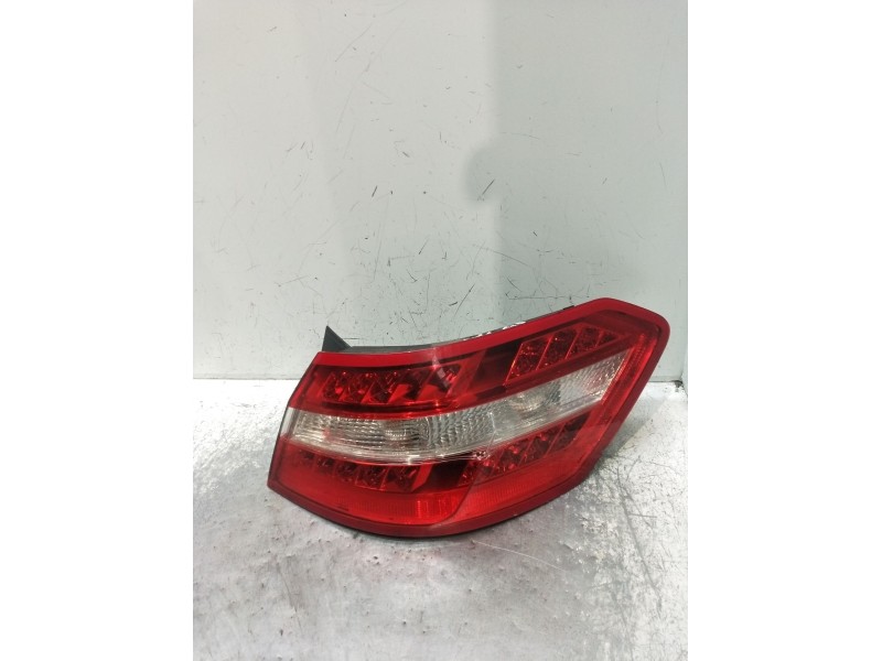 Recambio de piloto trasero derecho para mercedes-benz clase e (w212) e 300 cdi / bluetec (212.020, 212.021, 212.027) referencia 