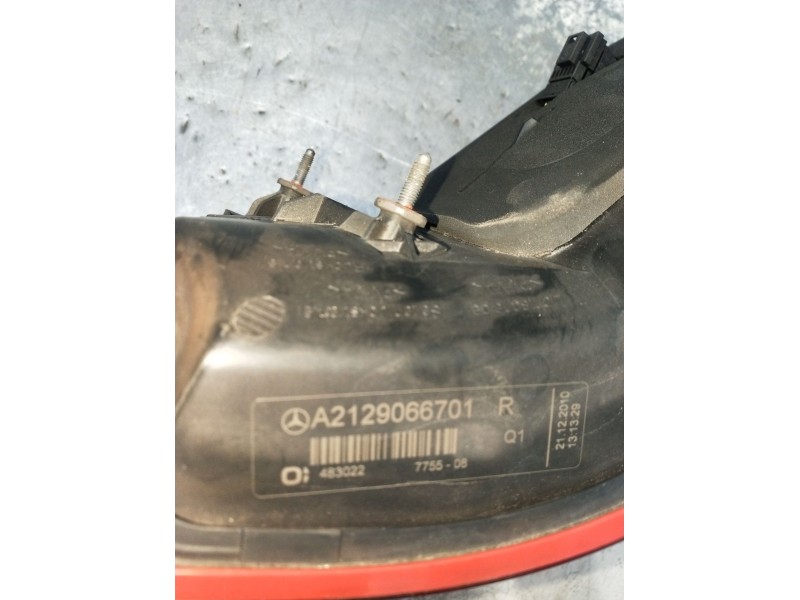 Recambio de piloto trasero derecho para mercedes-benz clase e (w212) e 300 cdi / bluetec (212.020, 212.021, 212.027) referencia 