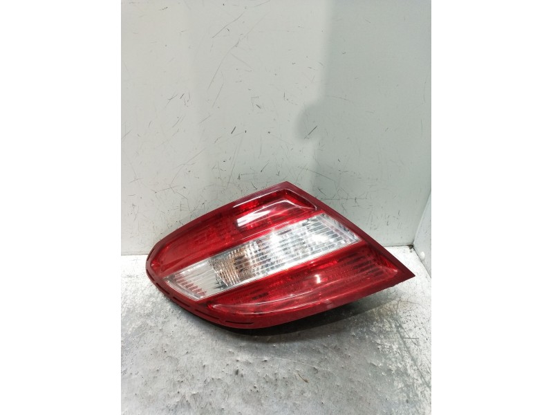 Recambio de piloto trasero izquierdo para mercedes-benz clase c (w204) c 220 cdi (204.002) referencia OEM IAM   