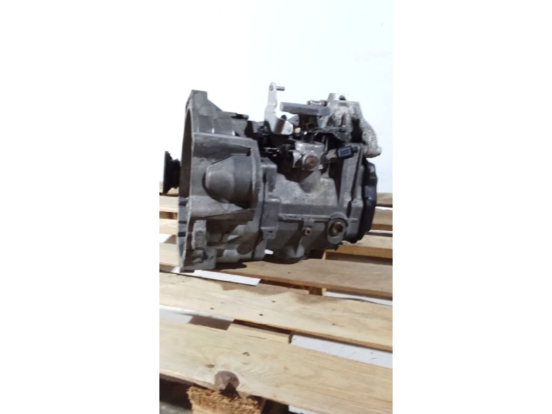 Recambio de caja cambios para skoda octavia ii (1z3) 1.9 tdi referencia OEM IAM JCR 5V 21096 379074