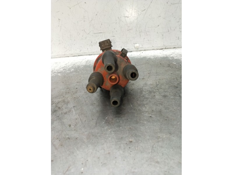 Recambio de delco para ford sierra berlina 2.0 referencia OEM IAM 0237520009 85HF12100DA 