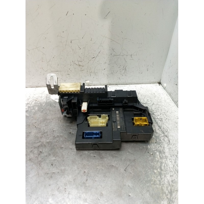 Recambio de caja reles / fusibles para mercedes-benz clase c (w204) c 220 cdi (204.002) referencia OEM IAM 5DK00922527 204545820
