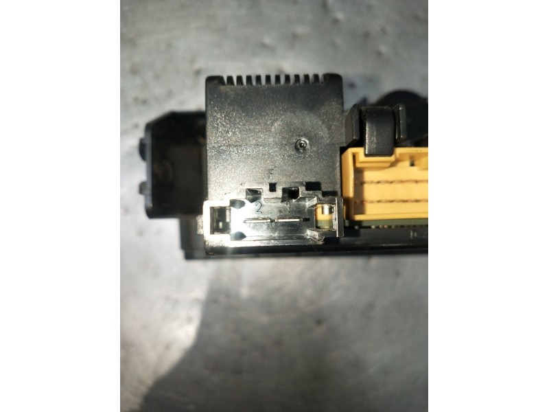 Recambio de mando calefaccion / aire acondicionado para audi a3 (8l1) 1.9 tdi referencia OEM IAM 8L0820043 5HB00818410 