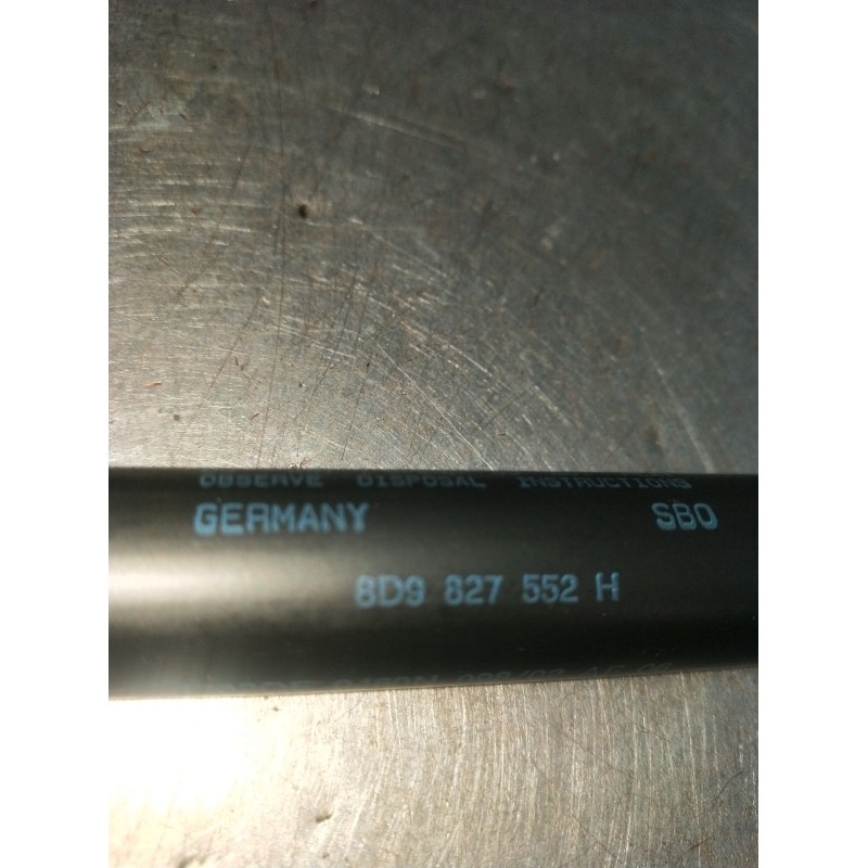 Recambio de amortiguadores maletero / porton para audi a3 (8l1) 1.9 tdi referencia OEM IAM 8D90827552H  