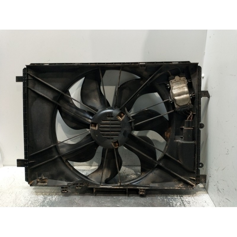 Recambio de electroventilador para mercedes-benz clase c (w204) c 220 cdi (204.002) referencia OEM IAM 0130307015 A2045000193 