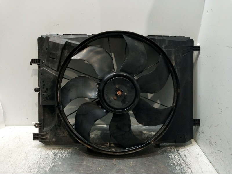 Recambio de electroventilador para mercedes-benz clase c (w204) c 220 cdi (204.002) referencia OEM IAM 0130307015 A2045000193 