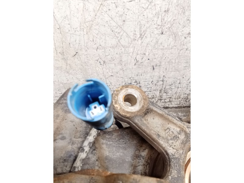 Recambio de mangueta delantera derecha para land rover range rover (lm) td6 se referencia OEM IAM   