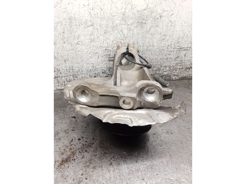 Recambio de mangueta delantera derecha para bmw serie 3 berlina (e90) 318d referencia OEM IAM 3121677321003  