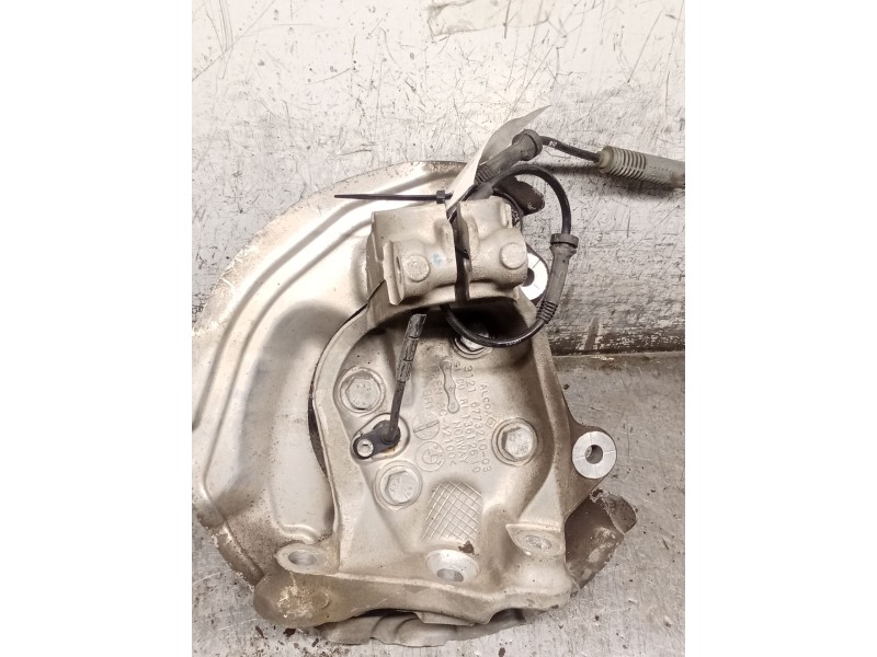 Recambio de mangueta delantera derecha para bmw serie 3 berlina (e90) 318d referencia OEM IAM 3121677321003  