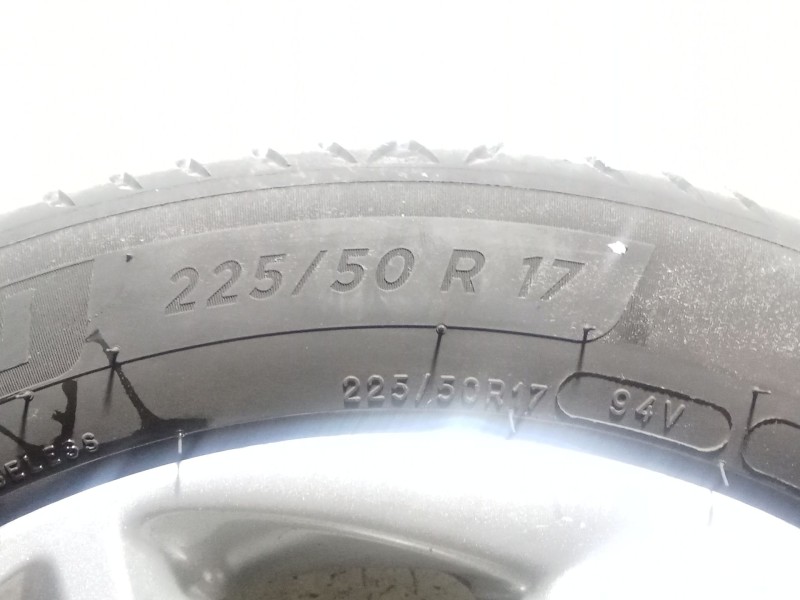 Recambio de juego llantas para hyundai tucson (tl, tle) 1.6 gdi referencia OEM IAM 225/60 R17 99V 225/50 R17 94V DOBLE MEDIDA DE