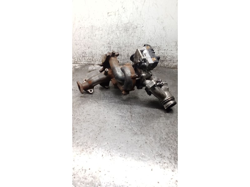 Recambio de turbocompresor para land rover discovery v (l462) 2.0 sd4 4x4 referencia OEM IAM 16359700006  