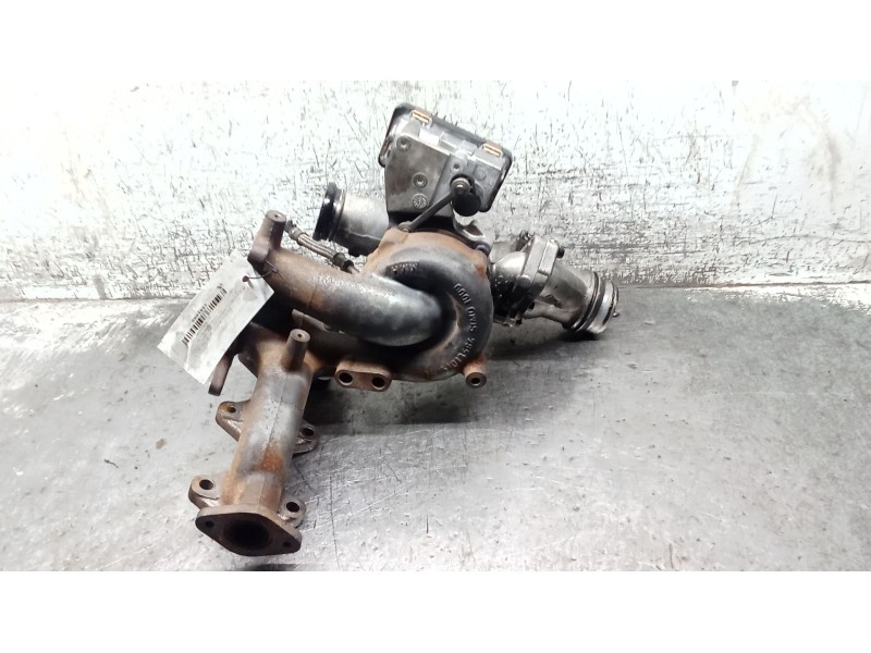 Recambio de turbocompresor para land rover discovery v (l462) 2.0 sd4 4x4 referencia OEM IAM 16359700006  