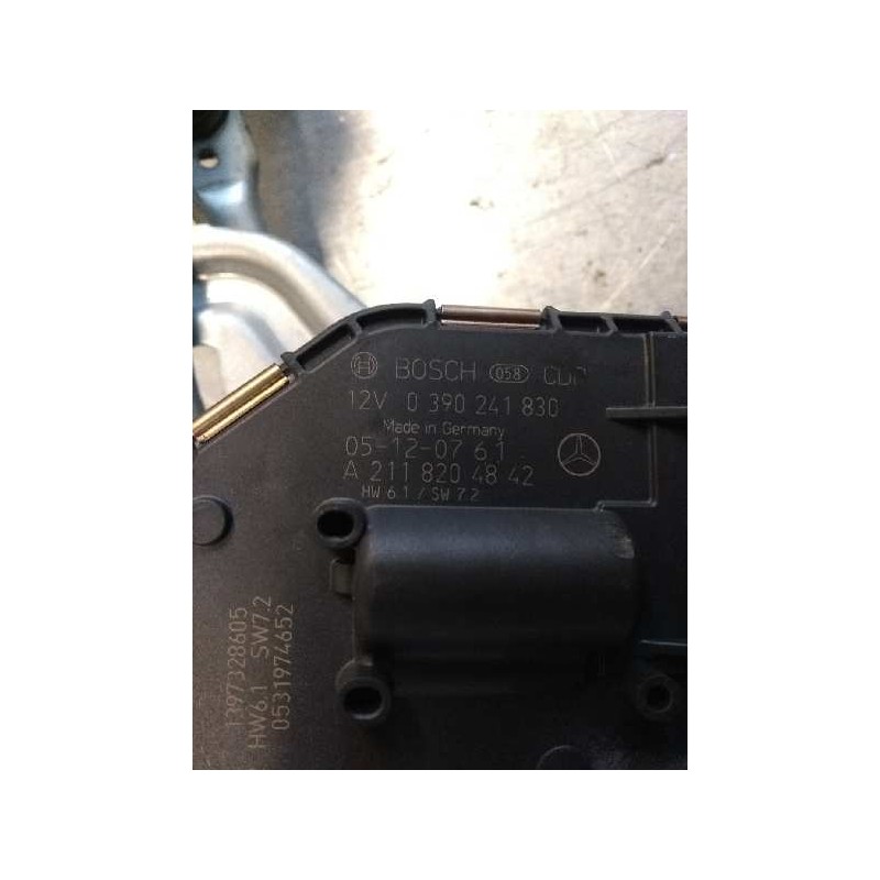 Recambio de motor limpia delantero para mercedes clase cls (w219) 3.0 cdi cat referencia OEM IAM 0390241830 A2118204842 33970207