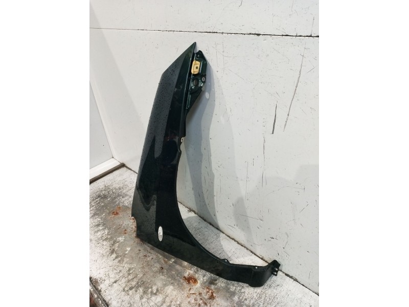 Recambio de aleta delantera derecha para suzuki liana (er, rh_) 1.6 (rh 416) referencia OEM IAM   